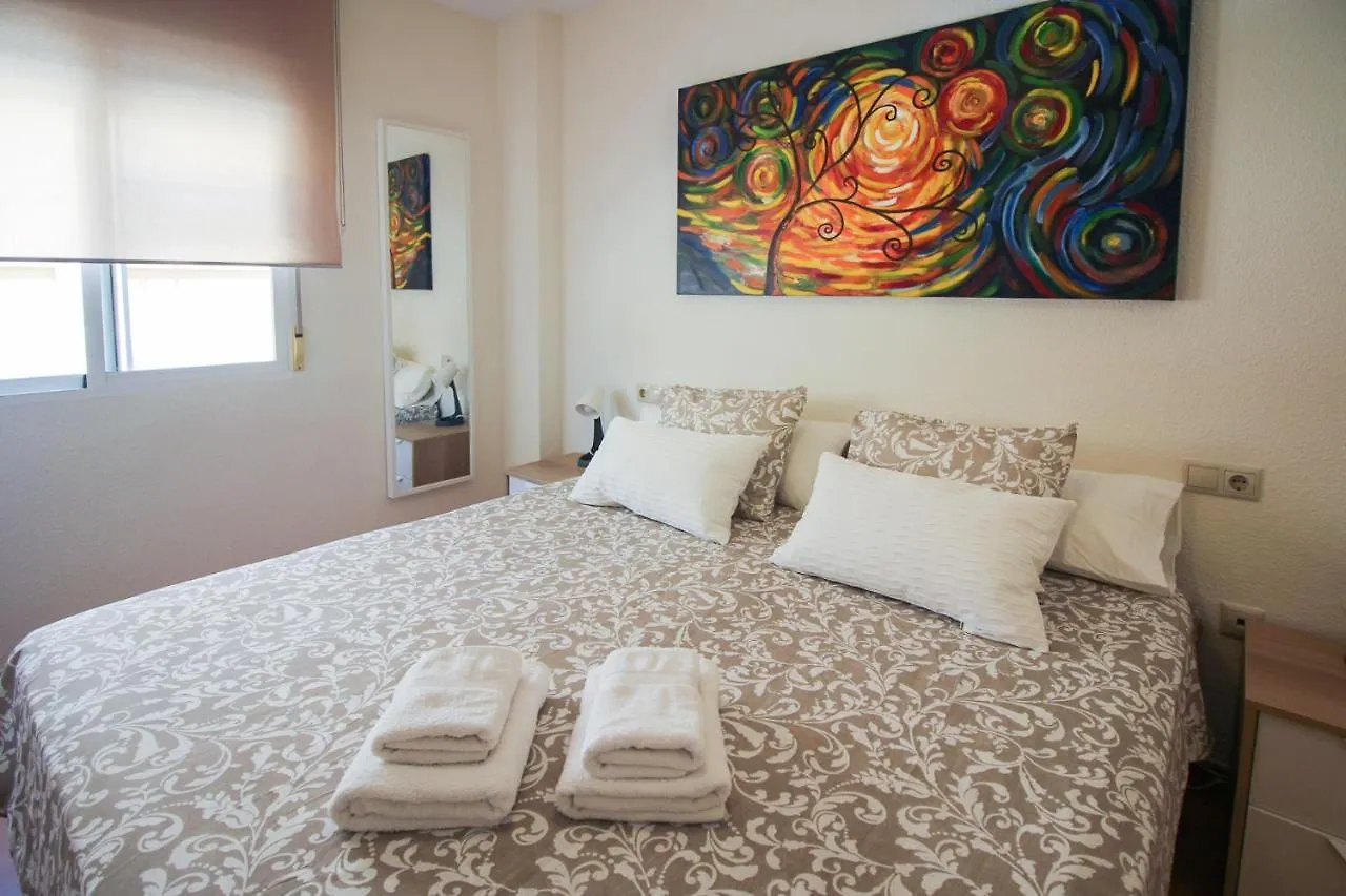 Lentiscares 118. Dos Habitaciones Con Salida A La Piscina. Torrox